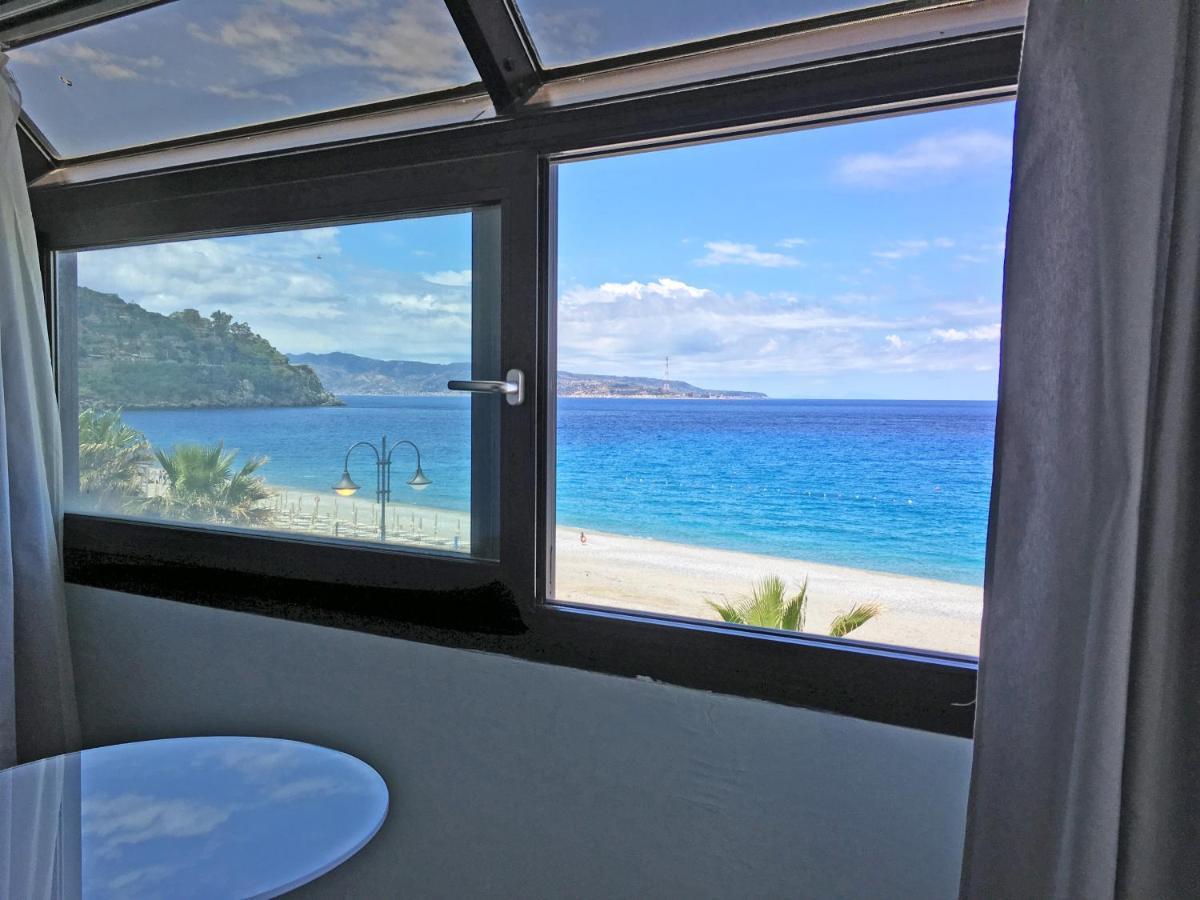 BB Oasis Bed & Breakfast Scilla Bagian luar foto